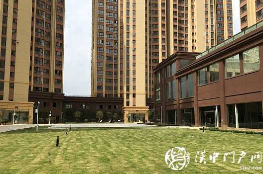 業(yè)主投訴漢中清水灣新房交付問題多，住建局叫停違規(guī)交房