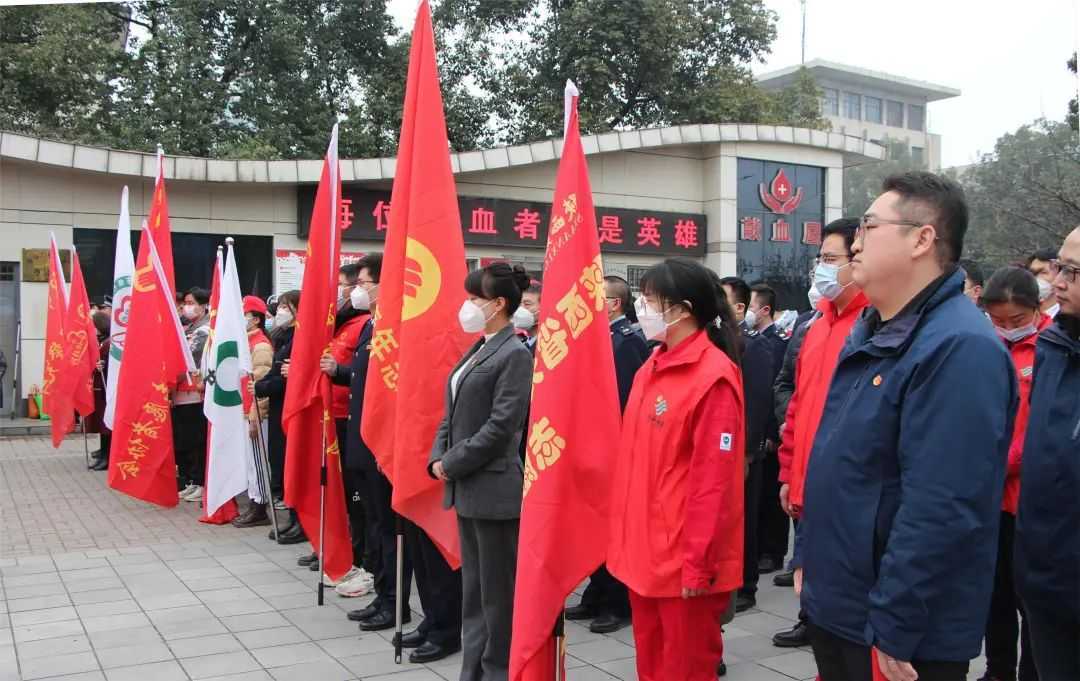 “奉獻青春熱血 點燃希望之光”！他們好樣的！