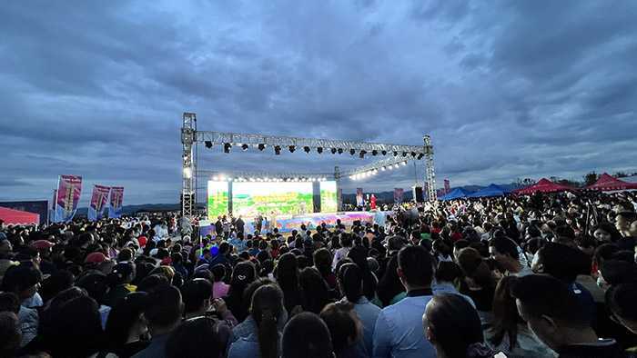 城固縣2023首屆帳篷音樂(lè)節(jié)暨夏季旅游攻略推介活動(dòng)拉開(kāi)帷幕