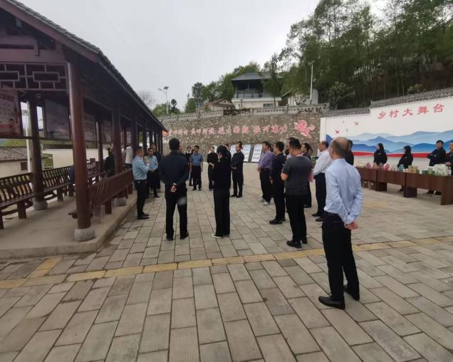 略陽縣跑馬村，跑出產(chǎn)業(yè)振興“加速度”