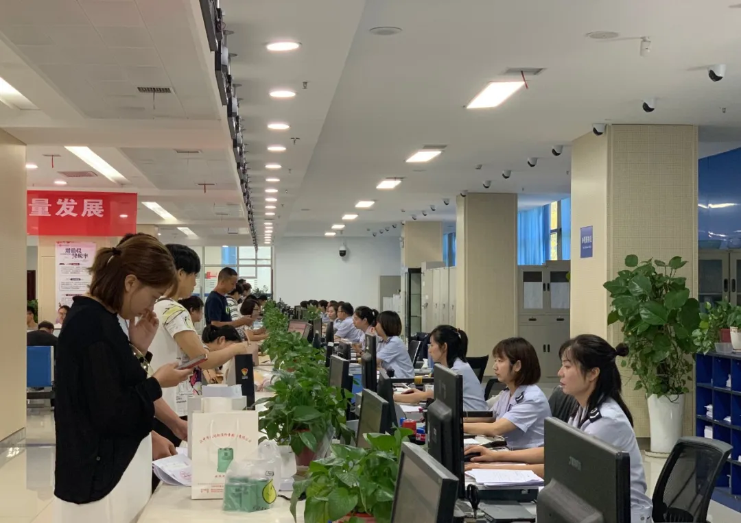 上半場(chǎng)，穩(wěn)中有進(jìn)向新向好！