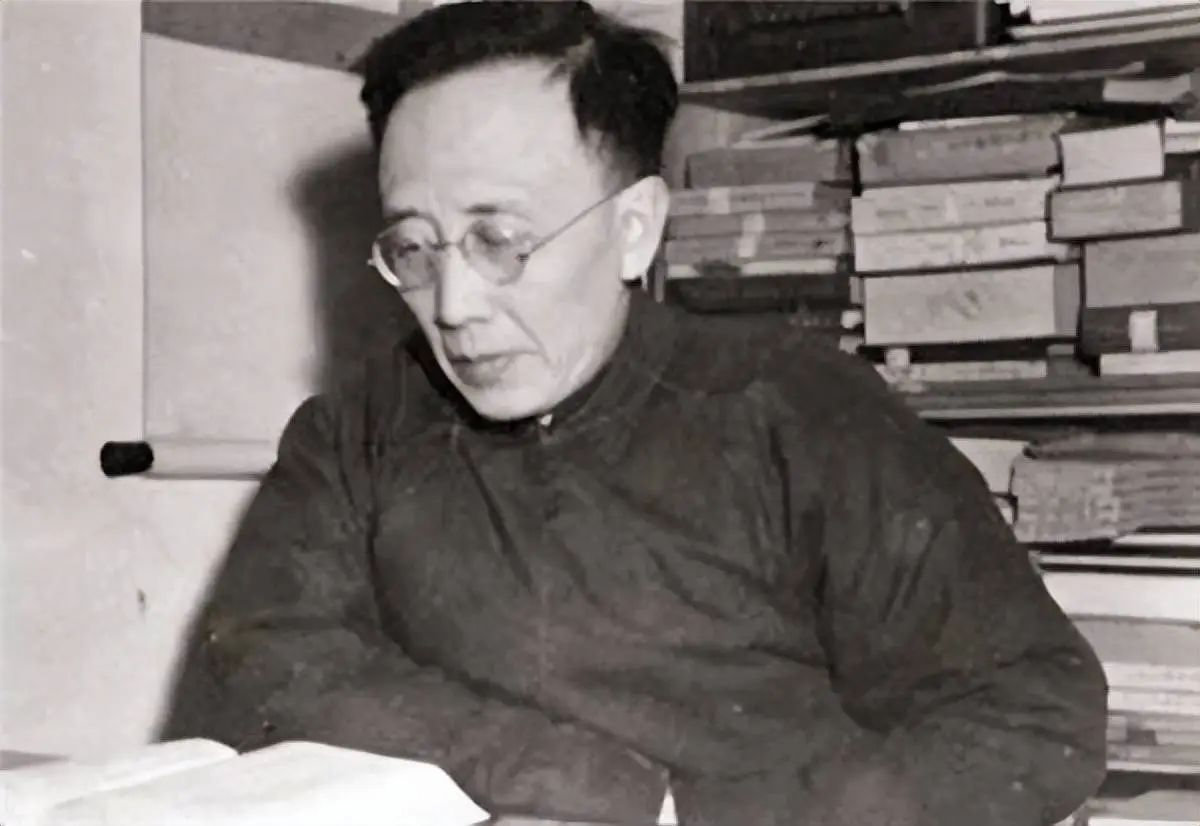 《左明》| 歷史的回望，時(shí)代的接力，致敬中國(guó)文藝的崢嶸歲月