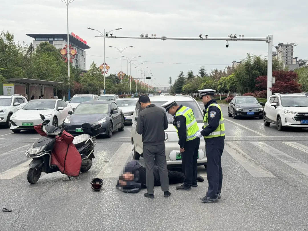 漢中警醫(yī)齊攜手，共同救助車禍人員
