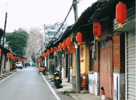 文化中國行丨被漢臺(tái)氛圍感老街驚艷到了！ 獨(dú)特韻味， 拍照絕美！