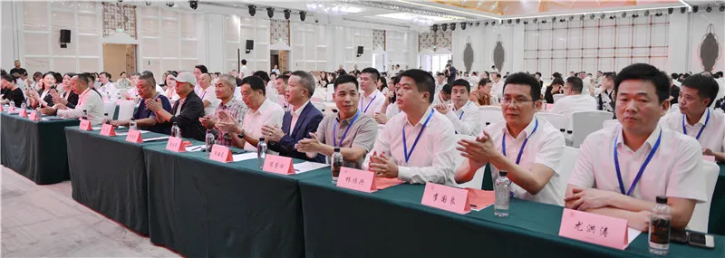 漢中市福建商會(huì)第六屆理(監(jiān))事會(huì)就職典禮暨商會(huì)成立二十年慶典活動(dòng)圓滿舉行