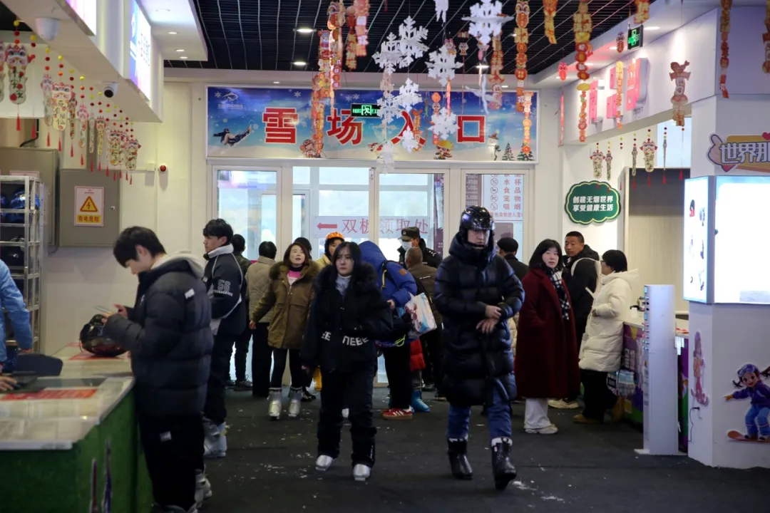 滑雪、戲雪、賞民俗！留壩景區(qū)“上才藝”