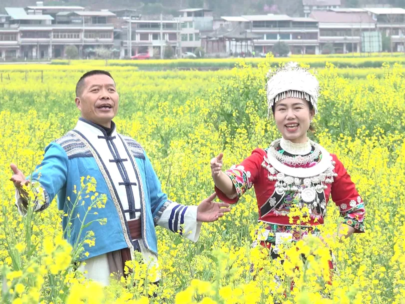 2025年全國春季“村晚”示范展示暨陜南民歌實景劇《風起巴山》首演圓滿落幕！